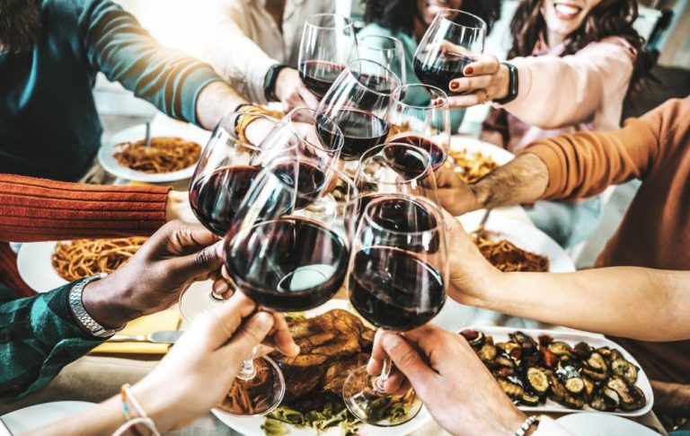 Ouvrir un restaurant : les étapes clés et les obligations à ne pas négliger